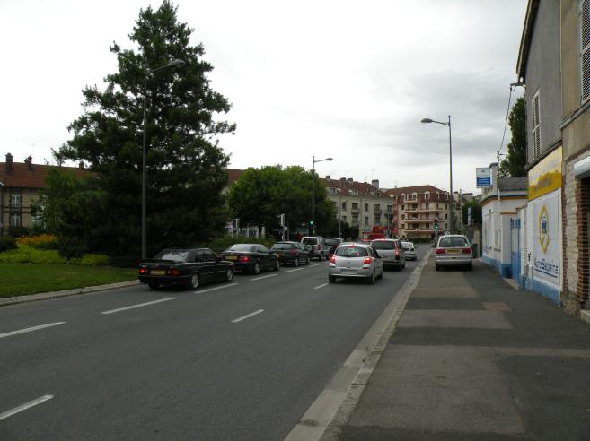  carrefour Kléber, Charmilles